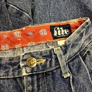 File denim by wrangler